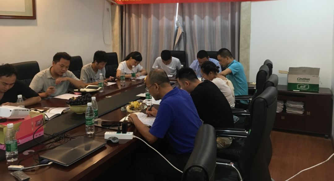 只做将军不做兵!德利丰家居红安县终端实战特(图2) 只做将军不做兵!德利丰家居红安县终端实战特(图2)