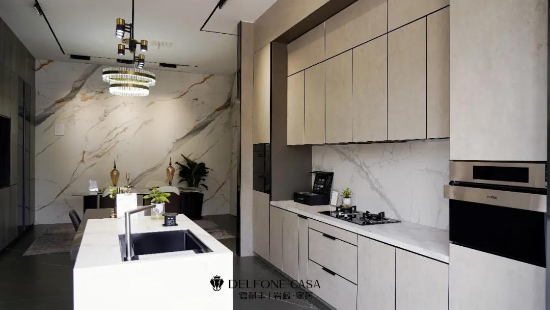 探店速递 | 德利丰滕州岩板展馆，呈现独特空间美感(图5)