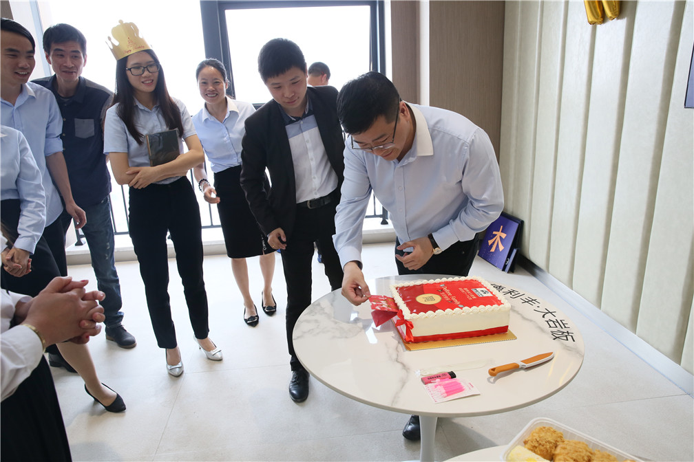 “凝聚力量，共创辉煌”德利丰家居月度总结暨(图18)