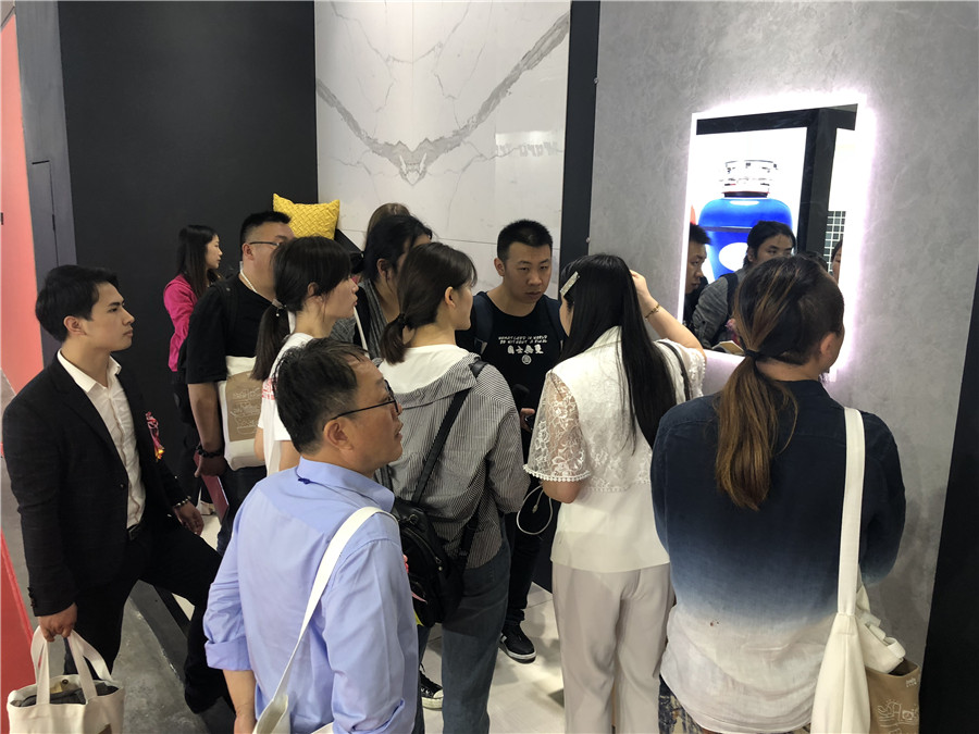 德利丰家居定制LIFE3.0展隆重开幕，探索高端家居(图8)