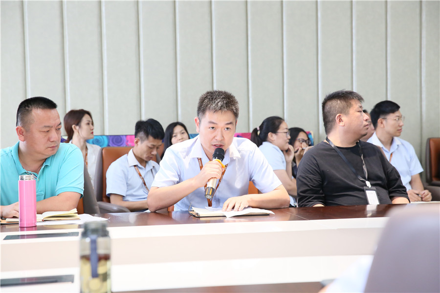 创新突围 势达目标——德利丰家居7月总结会圆满(图5)