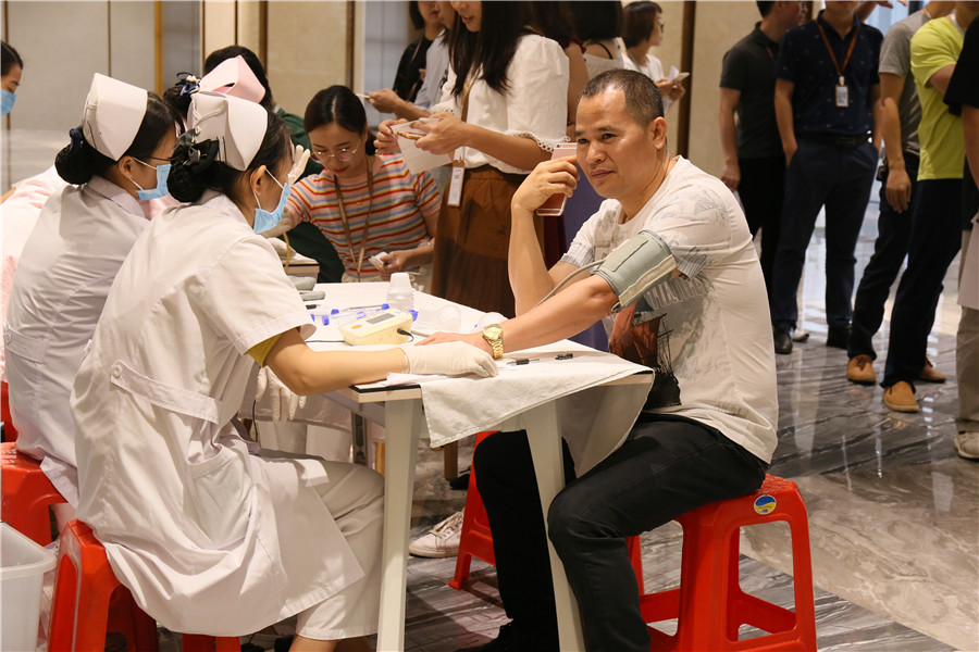 金牌企业员工健康体检活动,为员工健康护航!(图8) 金牌企业员工健康体检活动,为员工健康护航!(图8)