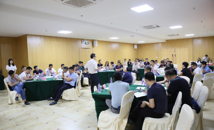 致胜未来,2019必须打赢的仗 记2019年金牌商学院(图3) 致胜未来,2019必须打赢的仗 记2019年金牌商学院(图3)