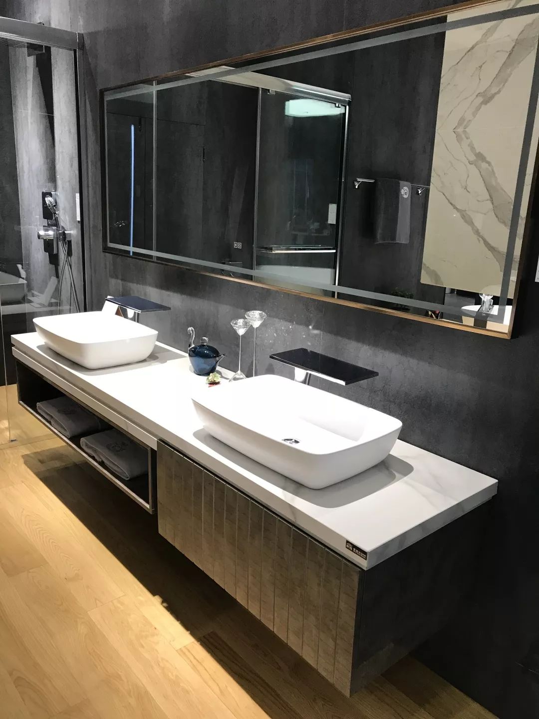 Delfone德利丰与国际顶尖卫浴Villeroy&Boch,将擦出怎(图12) Delfone德利丰与国际顶尖卫浴Villeroy&Boch,将擦出怎(图12)
