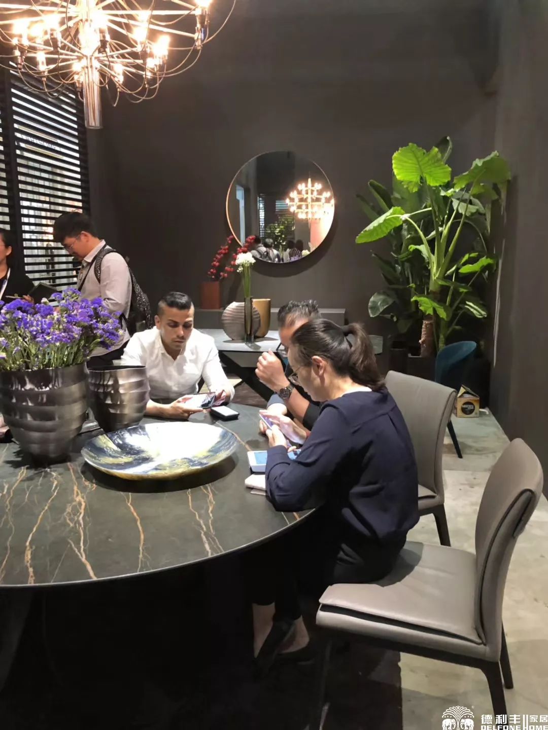 < NEWS >德利丰岩板新风潮卷席上海国际家具展览会(图9)