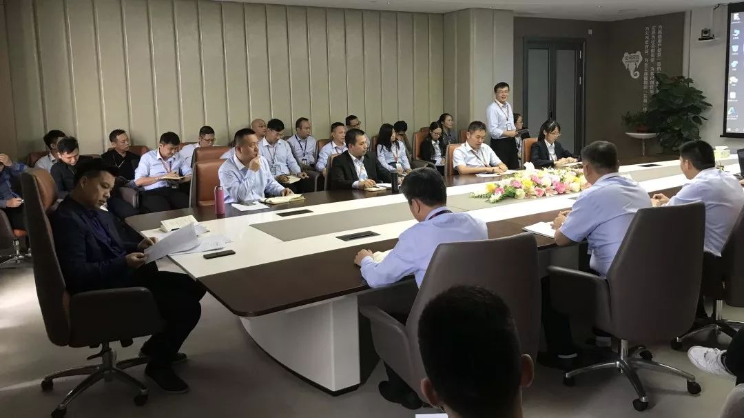 保持态势,持续扩张 — 德利丰家居10月总结会圆(图8) 保持态势,持续扩张 — 德利丰家居10月总结会圆(图8)